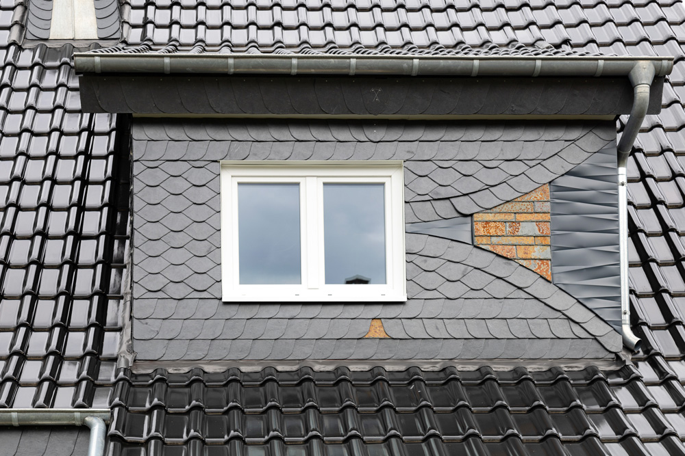 PRIMERO Fassade-Gaube Schiefer Color 23 IMG 8772